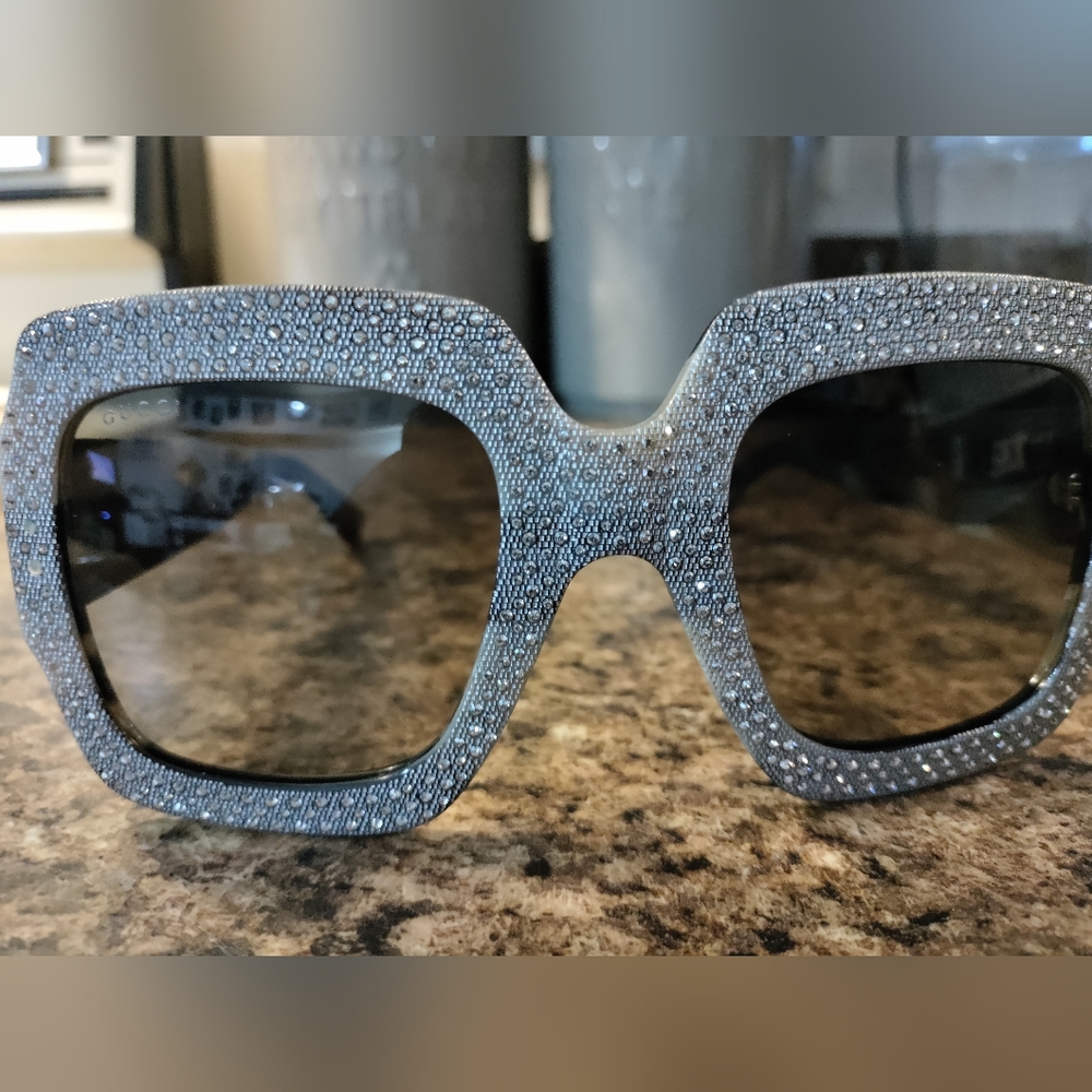 Gucci sunglasses
